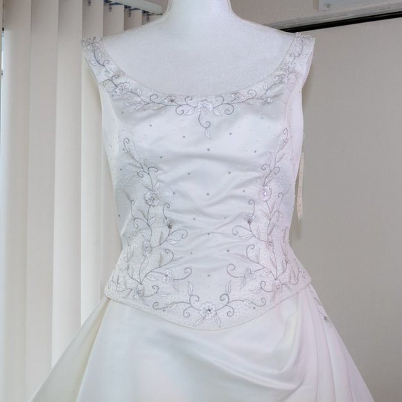 Kay's Bridal, Silk A-line Wedding Dress - Picture 2 of 5